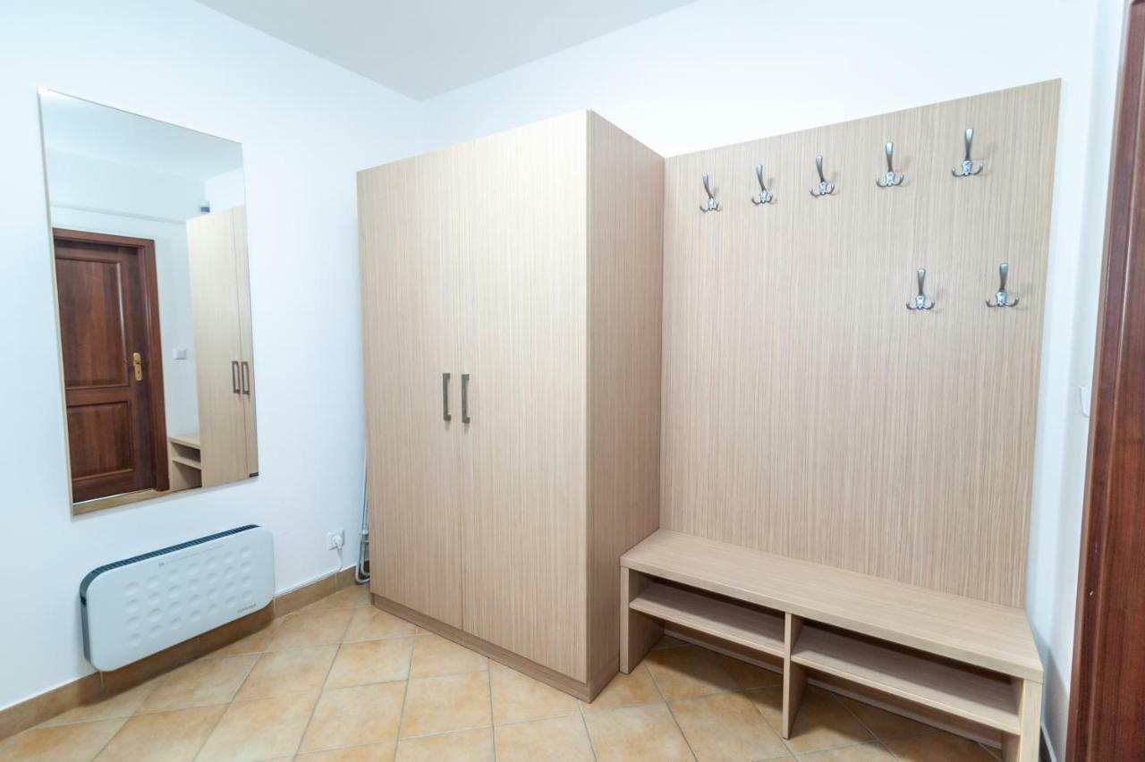 Appartement Vila Helena - Apartman Helena 15 à Ruzomberok Extérieur photo