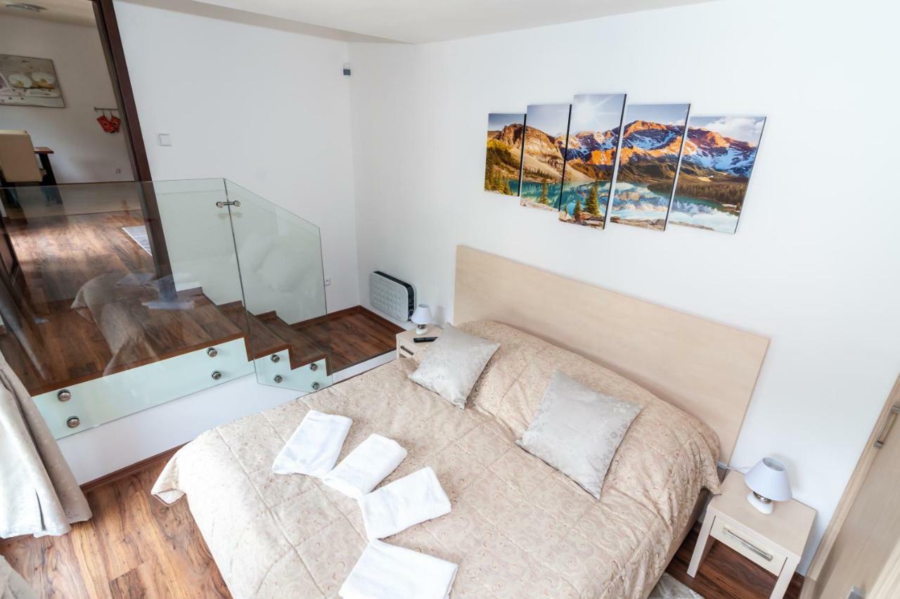 Appartement Vila Helena - Apartman Helena 15 à Ruzomberok Extérieur photo